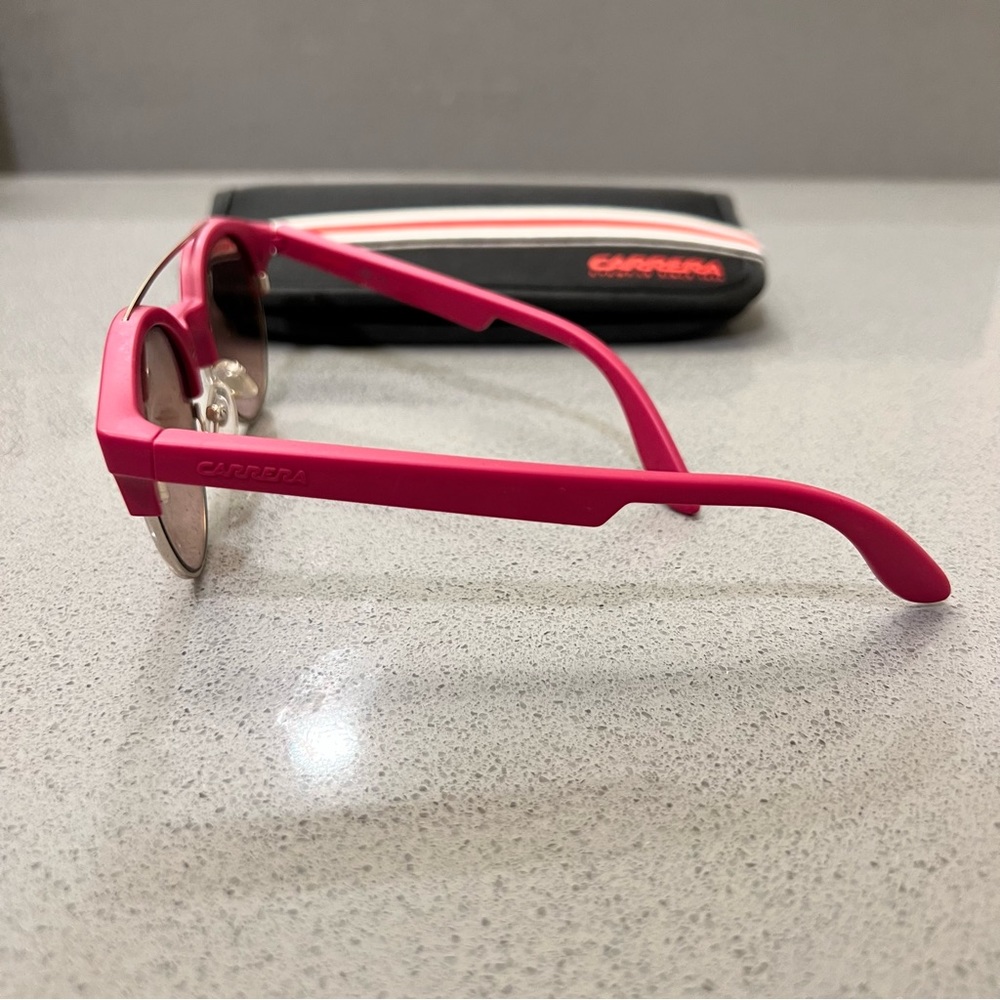 Carrera Clubmaster Red Sunglasses with case - Picture 2 of 4